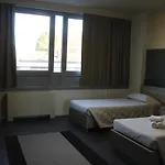 Hotel Valtidone 3*
