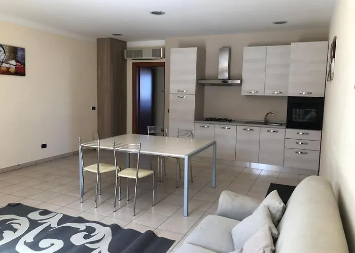 Отель Valtidone Borgonovo Val Tidone